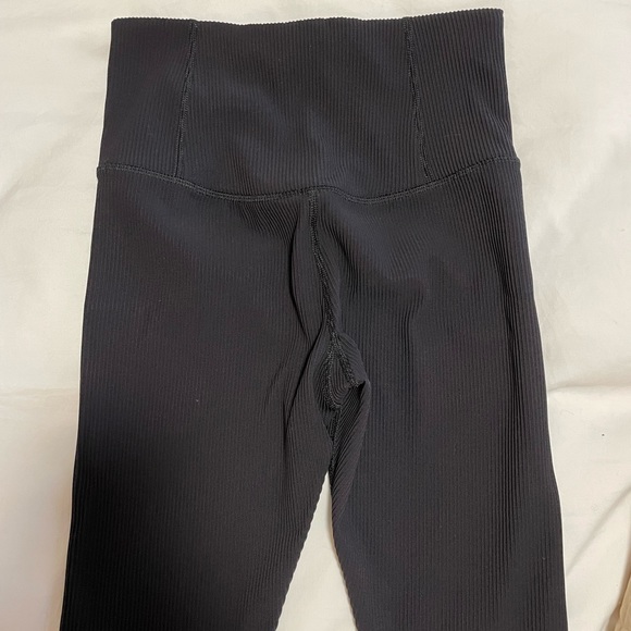 Ribbed Athleta leggings - Picture 3 of 4